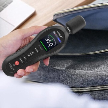 DECYBELOMIERZ SONOMETR MIERNIK HAŁASU POZIOMU DŹWIĘKU GŁOŚNOŚCI 30-130dBA/C