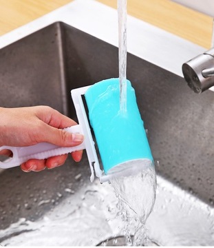 ГЕЛЕВЫЙ ВАЛИЦ ДЛЯ ЧИСТКИ ОДЕЖДЫ И ВОЛОС