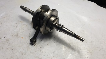 КОЛЕНВАЛ SUZUKI BURGMAN 125