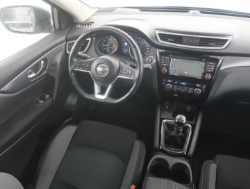 Nissan Qashqai II Crossover Facelifting 1.2 DiG-T 115KM 2018 Nissan Qashqai 1.2 DIG-T, Salon Polska, Navi, zdjęcie 6