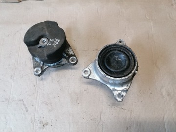 HONDA FR-V 2.2 UCHYCENÍ ULOŽENÍ MOTORU