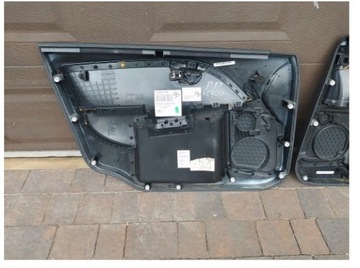 BOCZEK DRZWI PRAWY PRZÓD TYŁ LEWY VOLVO XC70 II