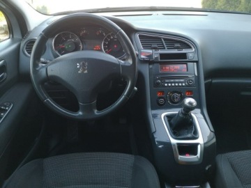 Peugeot 5008 I Minivan 2.0 HDi FAP 150KM 2011 Peugeot 5008 2,0 HDI 150KM Klimatronik ALU 16 7, zdjęcie 14