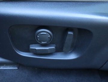 Land Rover Discovery Sport SUV 2.0 TD4 150KM 2019 Land Rover Discovery Sport eD4, Salon Polska, zdjęcie 21