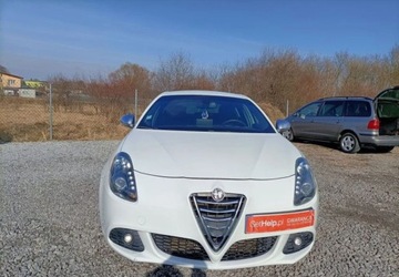 Alfa Romeo Giulietta Nuova II Hatchback 5d 1.4 TB 16v Mair 170KM 2010 Alfa Romeo Giulietta Alfa Romeo Giulietta 1.4 ..., zdjęcie 4