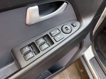 Kia Sportage III SUV 1.6 GDI 135KM 2012 Kia Sportage 1.6 GDI 135KM Xenon LED Grzane Fotele Szwecja Bezwypadkowa 1.6, zdjęcie 18