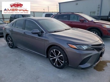 Toyota Camry IX 2020 Toyota Camry SE 2020, od ubezpieczalni 2.5 Benzyna 203KM