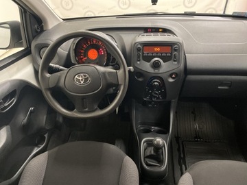 Toyota Aygo II Hatchback 5d 1.0 VVT-i 69KM 2015 Toyota Aygo 1.0 VVT-i X II (2014-) Toyota Aygo 1.0, zdjęcie 2