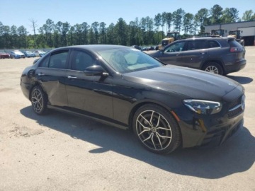 Mercedes Klasa E W214 2023 Mercedes-Benz Klasa E 2023r., 2.0L 2.0 Benzyna 255KM, zdjęcie 1