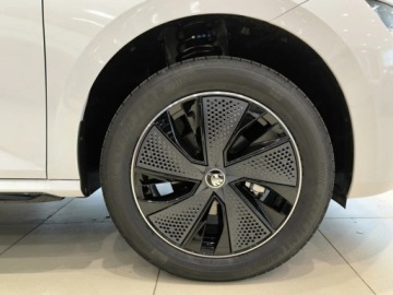 Skoda Kamiq Crossover Facelifting 1.0 TSI 115KM 2026 Od ręki - Monte Carlo 1.0 TSI DSG 115KM, zdjęcie 12