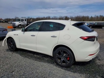 Maserati Levante 3.0 GDI V6 430KM 2021 Maserati Levante 2021 Maserati LEVANTE 3.0 Benzyna 430KM, zdjęcie 1