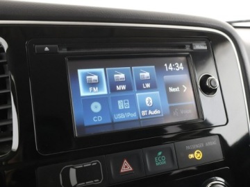 Mitsubishi Outlander III SUV Facelifting 2015 2.0 MIVEC 150KM 2016 Mitsubishi Outlander klima auto kamera kamera, zdjęcie 22