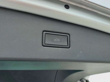 Volkswagen Tiguan II SUV Facelifting 2.0 TDI 150KM 2023 Volkswagen Tiguan Elegance, Matrix, Head-Up, Kamera, Asystenci, Hak, Ambie, zdjęcie 12