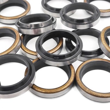 СКРЕБКОЕ КОЛЬЦО K07 32x42x7/10 [10 шт.]