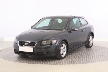 Volvo C30 Hatchback 3d 1.6 D DRIVe 109KM 2010 Volvo C30 1.6 D, Klima, Klimatronic, Tempomat, zdjęcie 1