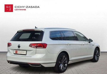 Volkswagen Passat B8 GTE Variant Facelifting 1.4 TSI Plug-In-Hybrid 218KM 2022 Volkswagen Passat GTE 1.4TSI Plug-IN Hybrid 218KM Hak Led ACC Kamera El.Kl, zdjęcie 4