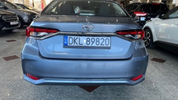 Toyota Corolla XII Sedan Facelifting 1.5 VVT-i 125KM 2023 Toyota Corolla 1.5 Benzyna 125 km tylko 32 tys. przebiegu 1.5 Benzyna 125KM, zdjęcie 19