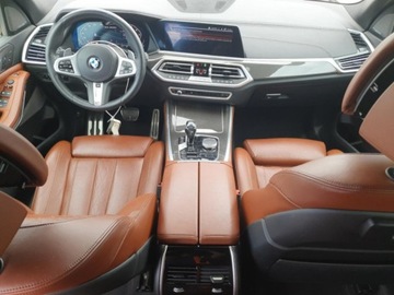 BMW X5 G05 2021 BMW X5 2021r., M50i, od ubezpieczalni 4.4 Benzyna 523KM, zdjęcie 7