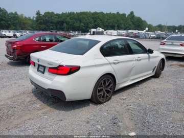 BMW Seria 5 G30-G31 2022 BMW Seria 5 540i xDrive 2022 3.0l 3.0 Benzyna 335KM, zdjęcie 5
