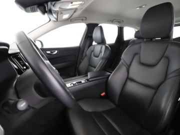 Volvo XC60 II 2022 Volvo XC 60 FV23% B4 automat skóra navi kamera, zdjęcie 12
