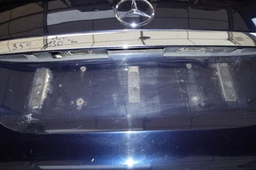 MERCEDES W164 ML VÍKO KUFRU ZADNÍ 359 KOMPLET SKLO (OKNO)