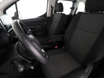 Citroen Berlingo III Van M 1.5 BlueHDi 130KM 2021 Citroen Berlingo navi klimatyzacja czujniki, zdjęcie 12