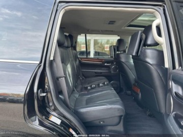 Lexus LX IV (570) 2018 Lexus LX 570 Three-row 2018 5.7 Benzyna 383KM, zdjęcie 8