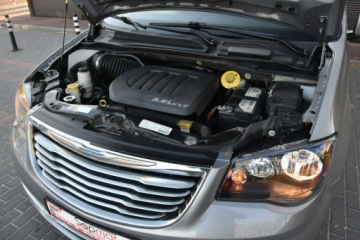 Chrysler Town &amp; Country V 2014 Chrysler Town &amp; Country S 3.6 V6 292KM 2014r., zdjęcie 27