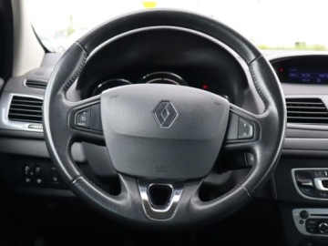 Renault Megane III Grandtour Facelifting 2013 1.2 Energy TCe 115KM 2016 Renault Megane 1.2 TCe, Salon Polska, zdjęcie 15
