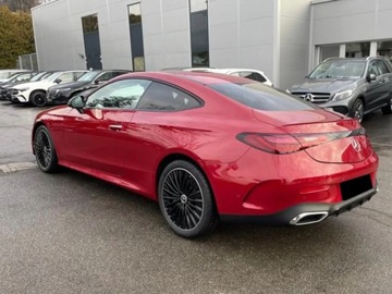 Mercedes CLE Coupe 2.0 300 258KM 2025 MERCEDES-BENZ CLE 300 4-Matic AMG Line 2.0 (258KM) 2025, zdjęcie 1