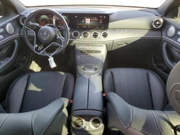 Mercedes Klasa E W213 2021 Mercedes-Benz Klasa E 2021r., E350, od ubezpieczalni 2.0 Benzyna 255KM, zdjęcie 7