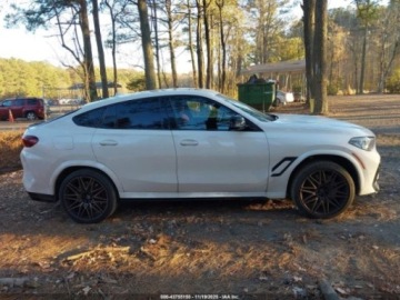 BMW Seria 6 G32 2023 BMW X6M 2023r., 4x4, 4.4L 4.4 Benzyna 617KM, zdjęcie 4