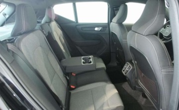 Volvo XC40 Crossover Facelifting 2.0 B3 163KM 2025 Volvo XC 40 Volvo XC 40 B3 B DKG Plus Black Edition 2.0 Benzyna 163KM, zdjęcie 15