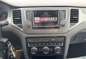 Volkswagen Golf Sportsvan Sportsvan 1.6 TDI 115KM 2017 Volkswagen Golf Sportsvan Kamery, czujniki, radar, podgrzewane fotele GWAR, zdjęcie 20