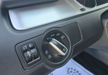 Volkswagen Passat B7 Variant 2.0 TDI CR DPF BlueMotion 140KM 2011 Volkswagen Passat Sliczny 2.0 TDI Bogata Wersja ORYGINAL Zadbany NISKI PRZ, zdjęcie 23