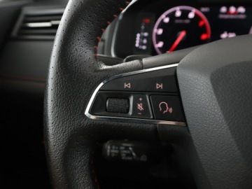 Seat Arona Crossover 1.0 EcoTSI 115KM 2020 Seat Arona FR automat virtual navi kamera, zdjęcie 33