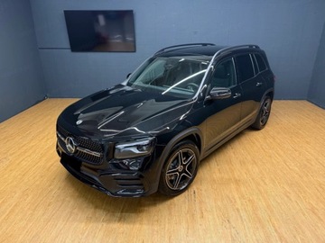 Mercedes GLB SUV 2.0 220d 190KM 2025 MERCEDES-BENZ GLB 220 d 4-Matic AMG Line 2.0 (190KM) 2025, zdjęcie 1