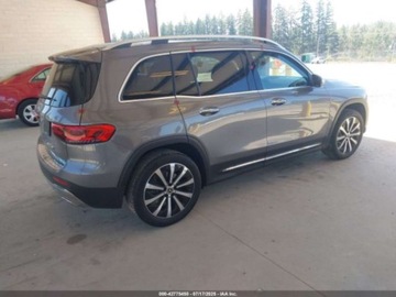 Mercedes GLB 2023 Mercedes-Benz GLB 250 4Matic 2023 2.0l 2.0 Benzyna 221KM, zdjęcie 3
