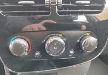 Renault Clio III Grandtour Phase II 1.5 dCi 75KM 2011 Renault Clio Renault Clio IV 1.5 DCI klima navi kamera stan bdb gwarancja, zdjęcie 21