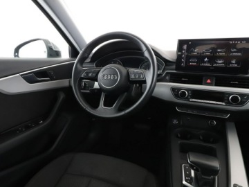 Audi A4 B9 Avant Facelifting 2.0 35 TDI 163KM 2020 Audi A4 Avant S-tronic niski przebieg mHEV 163KM, zdjęcie 15