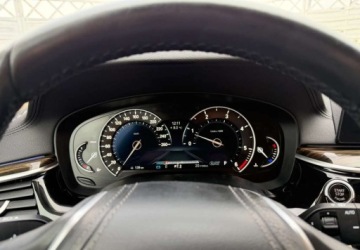 BMW Seria 5 G30-G31 Touring 520d 190KM 2018 BMW Seria 5 BMW Seria 5 2.0 Diesel 190KM, zdjęcie 5