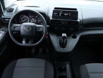 Toyota Proace City Furgon Standard 1.5 D-4D 102KM 2021 Toyota ProAce City Verso 1.5 D-4D, Salon Polska, zdjęcie 6