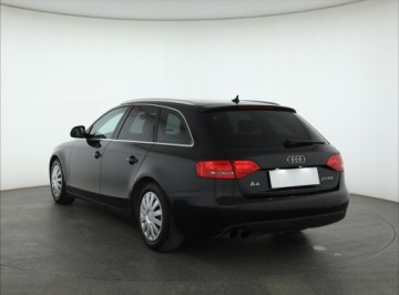Audi A4 B8 Avant 2.0 TDI 143KM 2008 Audi A4 2.0 TDI, Navi, Xenon, Klima, Klimatronic, zdjęcie 3