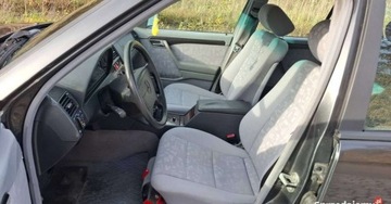 Mercedes Klasa C W202 Kombi T202 2.0 136KM 1996 Mercedes-Benz Klasa C Mercedes w202 C200 136KM, klimatyzacja 2.0 Benzyna, zdjęcie 4