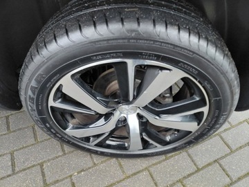 Peugeot 2008 I SUV Facelifting 1.2 PureTech 110KM 2018 Peugeot 2008 GT Line Kamera Navi Klimatronik ParkAssist 1.2 Benzyna 110KM, zdjęcie 7