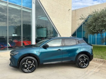 Alfa Romeo Junior SUV 1.2 Hybrid 145KM 2026 ALFA ROMEO Junior Ibrida Suv 1.2 (145KM) 2026, zdjęcie 2