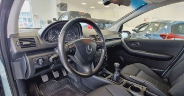 Mercedes Klasa A W169 Coupe 1.5 150 95KM 2004 Mercedes-Benz Klasa A A150 Klimatyzacja Podgrzewane fotele 1.5 Benzyna 95KM, zdjęcie 22