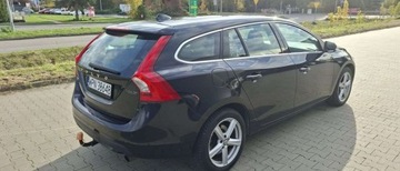 Volvo V60 I Kombi 1.6 T3 150KM 2012 Volvo V60 Volvo V60 T3 Kinetic 1.6 Benzyna 150KM, zdjęcie 5