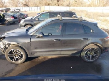 Porsche Macan 2021 Porsche Macan 2021 2.0 Benzyna 248KM, zdjęcie 2