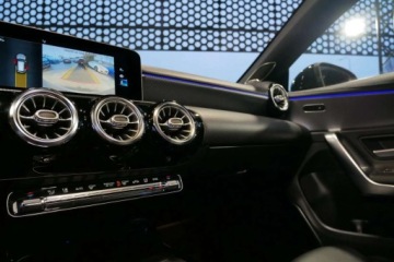 Mercedes CLA C118/X118 2019 Mercedes-Benz CLA Bezwypadek Oryg.Powloki Progressive BlackEdition Panoram, zdjęcie 23